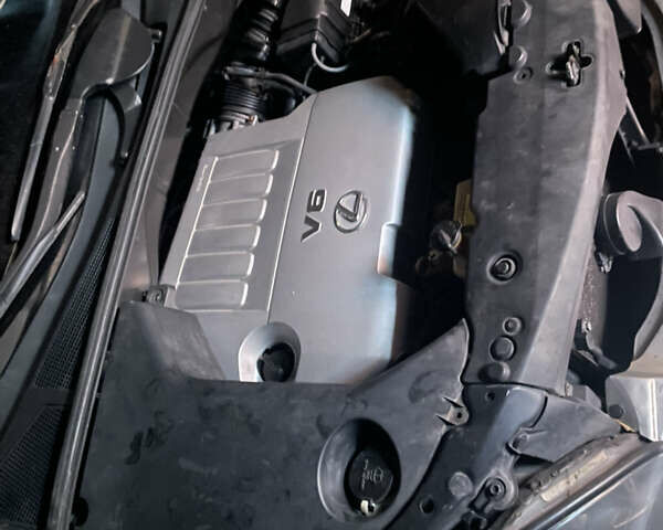 Сірий Лексус РХ, об'ємом двигуна 3.5 л та пробігом 370 тис. км за 9999 $, фото 12 на Automoto.ua