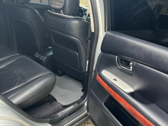 Сірий Лексус РХ, об'ємом двигуна 3.3 л та пробігом 226 тис. км за 12000 $, фото 10 на Automoto.ua