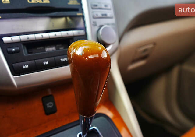 Серый Лексус РХ, объемом двигателя 3.5 л и пробегом 335 тыс. км за 13500 $, фото 34 на Automoto.ua