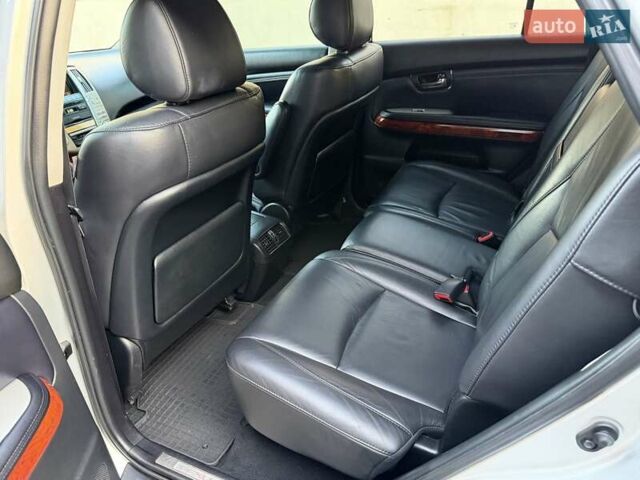 Серый Лексус РХ, объемом двигателя 3.46 л и пробегом 171 тыс. км за 11900 $, фото 18 на Automoto.ua