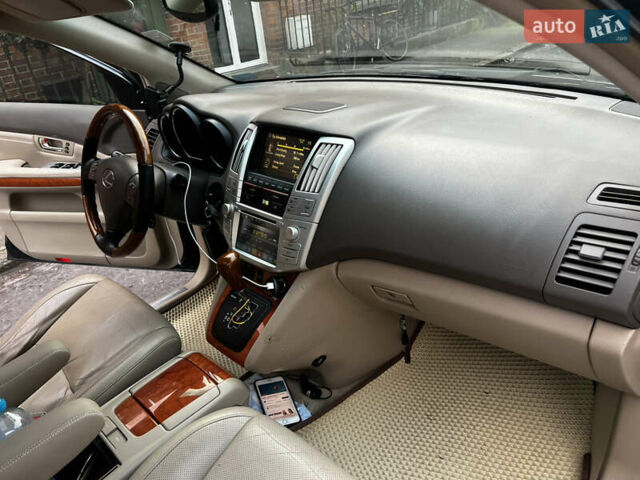 Серый Лексус РХ, объемом двигателя 3.46 л и пробегом 228 тыс. км за 12700 $, фото 73 на Automoto.ua