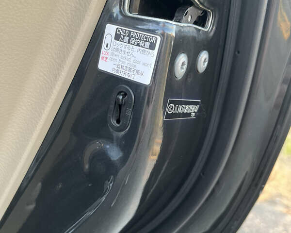 Серый Лексус РХ, объемом двигателя 3.5 л и пробегом 173 тыс. км за 14999 $, фото 29 на Automoto.ua