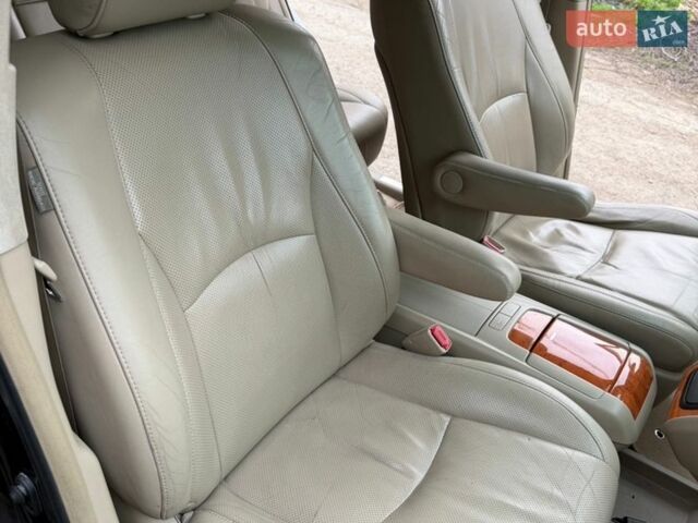 Серый Лексус РХ, объемом двигателя 3.46 л и пробегом 228 тыс. км за 12700 $, фото 62 на Automoto.ua