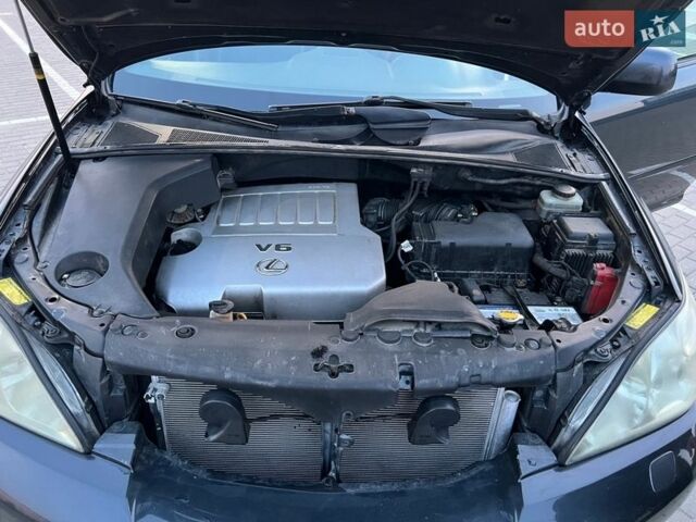 Серый Лексус РХ, объемом двигателя 3.5 л и пробегом 299 тыс. км за 10900 $, фото 49 на Automoto.ua
