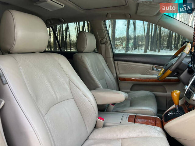 Серый Лексус РХ, объемом двигателя 3.5 л и пробегом 192 тыс. км за 9850 $, фото 44 на Automoto.ua