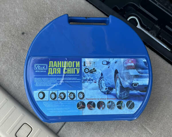 Серый Лексус РХ, объемом двигателя 3.5 л и пробегом 173 тыс. км за 14999 $, фото 37 на Automoto.ua