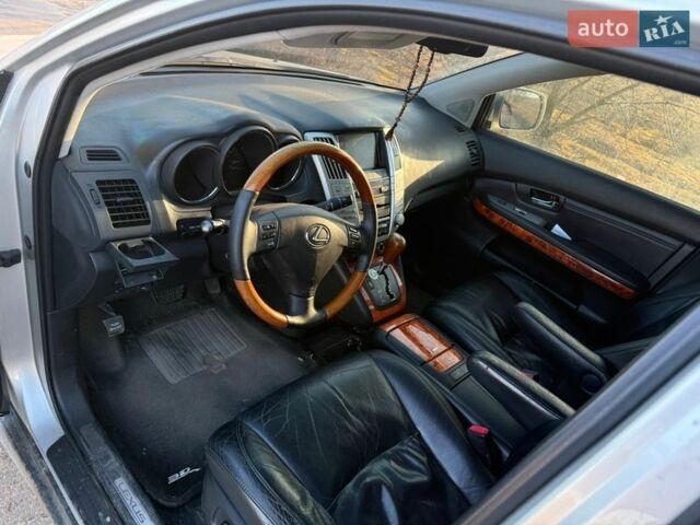 Серый Лексус РХ, объемом двигателя 3.46 л и пробегом 370 тыс. км за 9500 $, фото 10 на Automoto.ua
