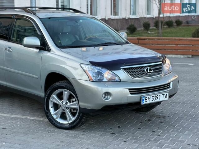 Серый Лексус РХ, объемом двигателя 3.3 л и пробегом 306 тыс. км за 13500 $, фото 1 на Automoto.ua