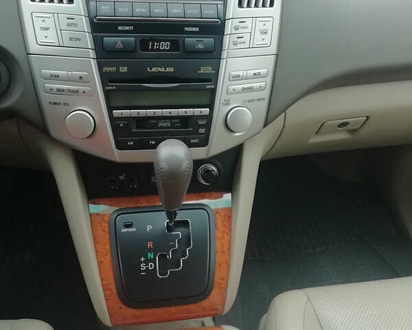 Сірий Лексус РХ, об'ємом двигуна 3.46 л та пробігом 170 тис. км за 11900 $, фото 1 на Automoto.ua