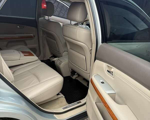 Серый Лексус РХ, объемом двигателя 3.46 л и пробегом 207 тыс. км за 12500 $, фото 12 на Automoto.ua