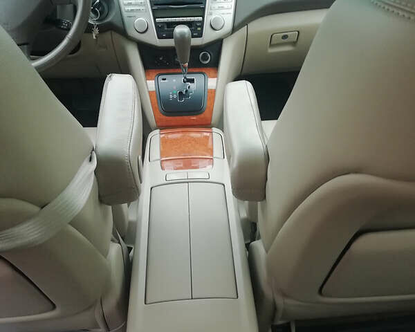 Сірий Лексус РХ, об'ємом двигуна 3.46 л та пробігом 170 тис. км за 11900 $, фото 2 на Automoto.ua