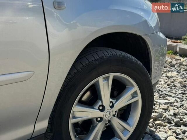 Серый Лексус РХ, объемом двигателя 3.3 л и пробегом 230 тыс. км за 13000 $, фото 6 на Automoto.ua