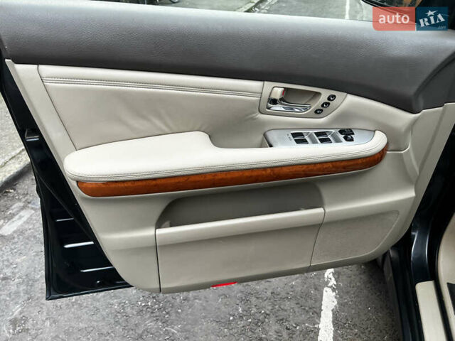 Серый Лексус РХ, объемом двигателя 3.46 л и пробегом 228 тыс. км за 12700 $, фото 76 на Automoto.ua