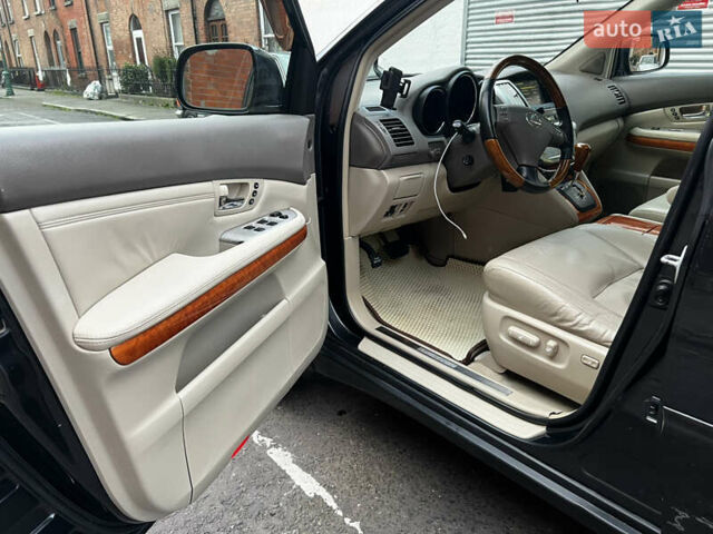 Серый Лексус РХ, объемом двигателя 3.46 л и пробегом 228 тыс. км за 12700 $, фото 77 на Automoto.ua