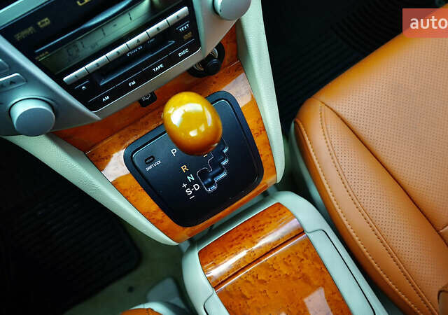 Серый Лексус РХ, объемом двигателя 3.5 л и пробегом 335 тыс. км за 13500 $, фото 33 на Automoto.ua