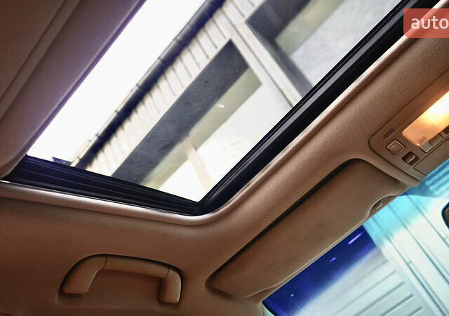 Серый Лексус РХ, объемом двигателя 3.5 л и пробегом 335 тыс. км за 13500 $, фото 43 на Automoto.ua