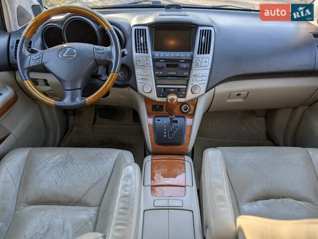 Сірий Лексус РХ, об'ємом двигуна 3.3 л та пробігом 226 тис. км за 11800 $, фото 27 на Automoto.ua