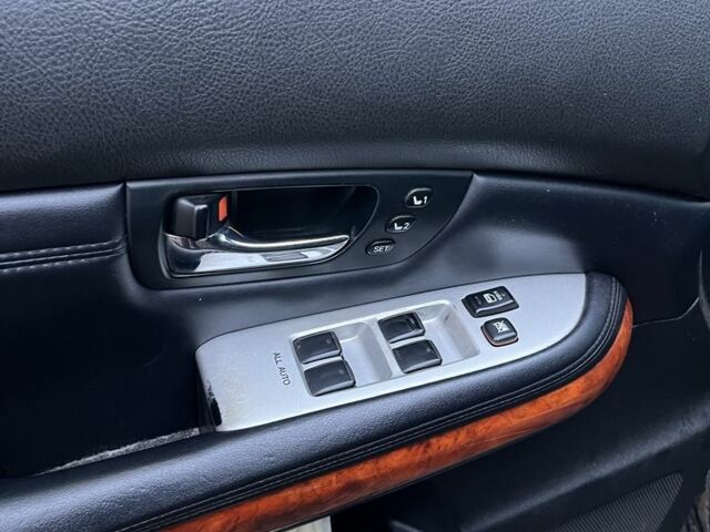 Сірий Лексус РХ, об'ємом двигуна 3.5 л та пробігом 235 тис. км за 10500 $, фото 8 на Automoto.ua