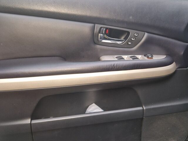 Серый Лексус РХ, объемом двигателя 3.3 л и пробегом 310 тыс. км за 2400 $, фото 2 на Automoto.ua