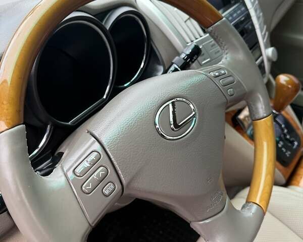 Серый Лексус РХ, объемом двигателя 3.46 л и пробегом 207 тыс. км за 12500 $, фото 13 на Automoto.ua