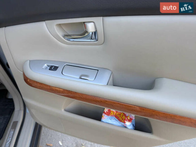Сірий Лексус РХ, об'ємом двигуна 3.3 л та пробігом 226 тис. км за 11800 $, фото 19 на Automoto.ua