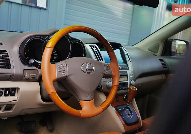Серый Лексус РХ, объемом двигателя 3.5 л и пробегом 335 тыс. км за 13500 $, фото 20 на Automoto.ua