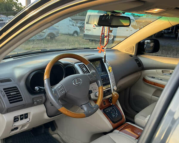 Серый Лексус РХ, объемом двигателя 3.5 л и пробегом 173 тыс. км за 14999 $, фото 17 на Automoto.ua