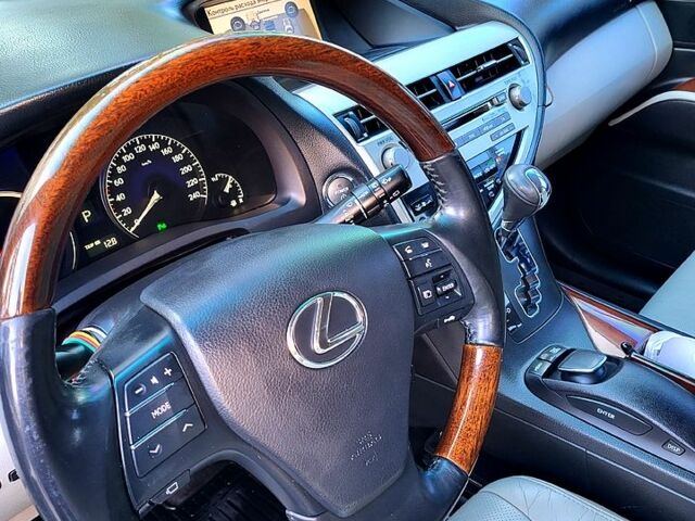 Серый Лексус РХ, объемом двигателя 3.5 л и пробегом 0 тыс. км за 17333 $, фото 9 на Automoto.ua