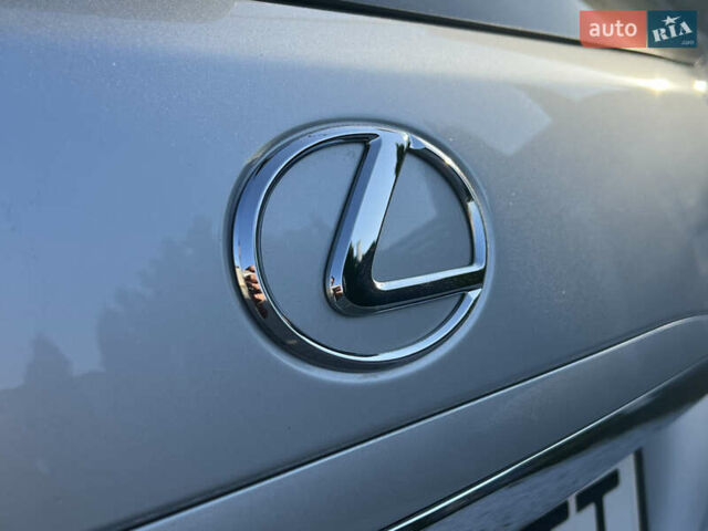 Серый Лексус РХ, объемом двигателя 3.46 л и пробегом 122 тыс. км за 12400 $, фото 19 на Automoto.ua