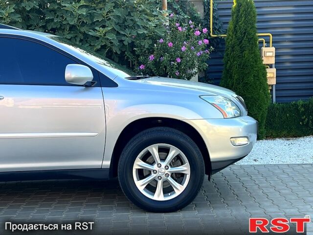 Серый Лексус РХ, объемом двигателя 3.5 л и пробегом 120 тыс. км за 12900 $, фото 4 на Automoto.ua