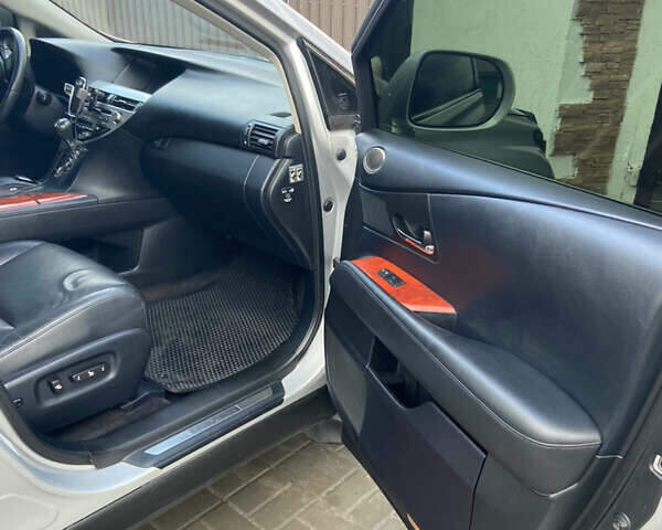 Серый Лексус РХ, объемом двигателя 3.46 л и пробегом 220 тыс. км за 16900 $, фото 12 на Automoto.ua