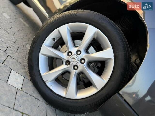 Лексус РХ 2009 в Дрогобыче на Automoto.ua Серый Лексус РХ, объемом двигателя 3.5 л и пробегом 117 тыс. км за 16950 $, фото 14 на Automoto.ua