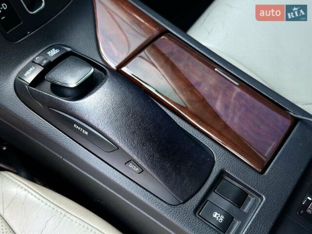 Лексус РХ 2009 в Одессе на Automoto.ua Серый Лексус РХ, объемом двигателя 3.46 л и пробегом 379 тыс. км за 19000 $, фото 21 на Automoto.ua