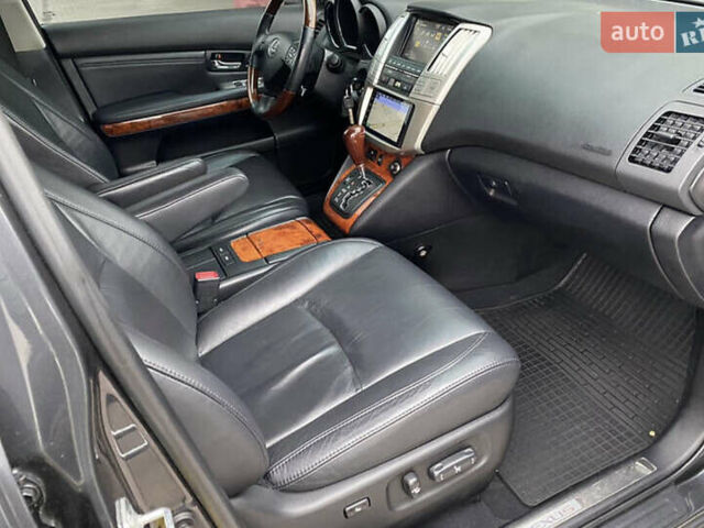 Серый Лексус РХ, объемом двигателя 3.5 л и пробегом 170 тыс. км за 15000 $, фото 12 на Automoto.ua