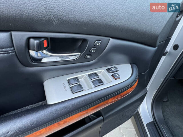 Серый Лексус РХ, объемом двигателя 3.46 л и пробегом 122 тыс. км за 12400 $, фото 60 на Automoto.ua