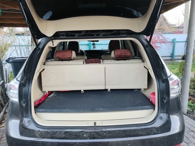 Серый Лексус РХ, объемом двигателя 3.5 л и пробегом 214 тыс. км за 17000 $, фото 3 на Automoto.ua