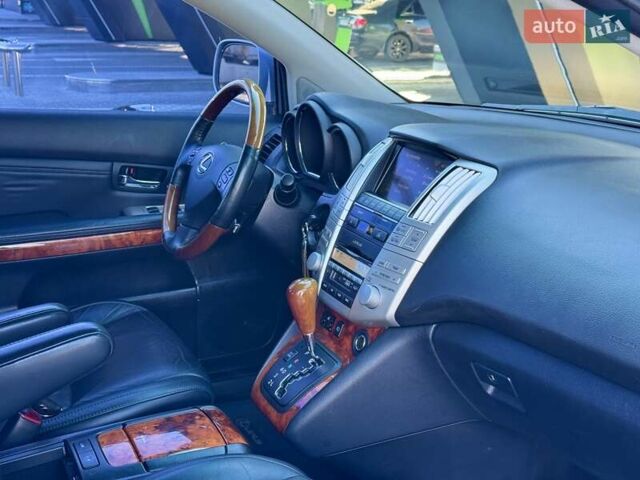 Лексус РХ 2009 в Одессе на Automoto.ua Серый Лексус РХ, объемом двигателя 3.5 л и пробегом 122 тыс. км за 12800 $, фото 18 на Automoto.ua