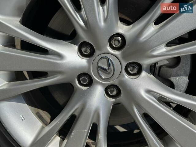 Лексус РХ 2009 в Одессе на Automoto.ua Серый Лексус РХ, объемом двигателя 3.46 л и пробегом 379 тыс. км за 19000 $, фото 16 на Automoto.ua