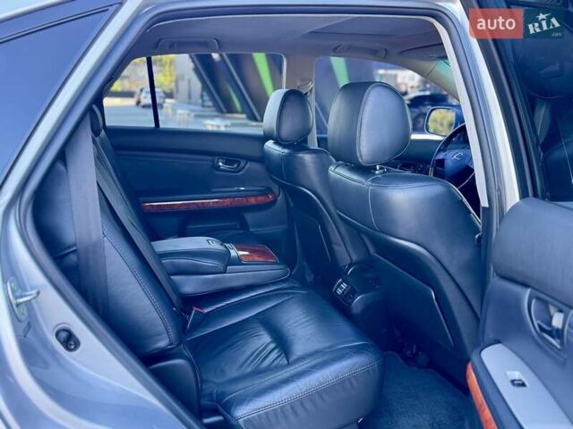 Серый Лексус РХ, объемом двигателя 3.5 л и пробегом 122 тыс. км за 12500 $, фото 22 на Automoto.ua