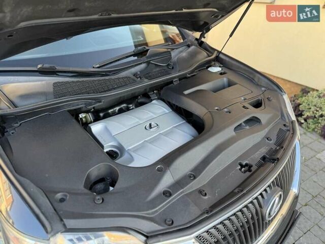 Лексус РХ 2009 в Дрогобыче на Automoto.ua Серый Лексус РХ, объемом двигателя 3.5 л и пробегом 117 тыс. км за 16950 $, фото 100 на Automoto.ua
