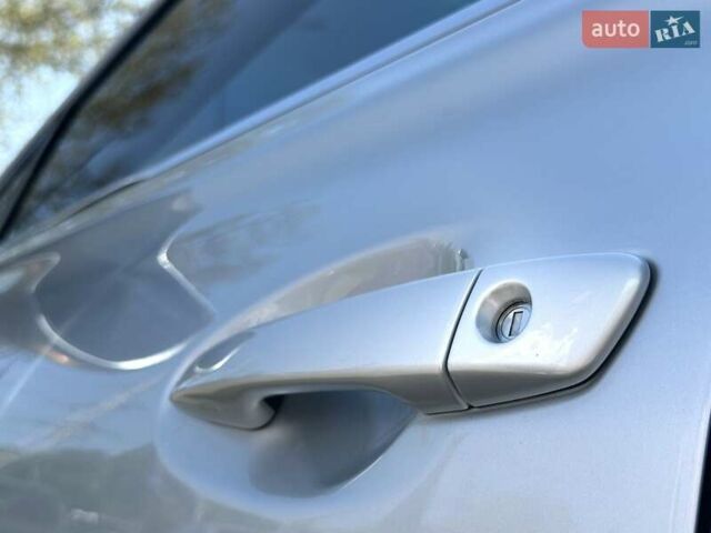Лексус РХ 2009 в Одессе на Automoto.ua Серый Лексус РХ, объемом двигателя 3.46 л и пробегом 379 тыс. км за 19000 $, фото 10 на Automoto.ua