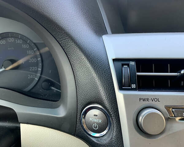 Сірий Лексус РХ, об'ємом двигуна 3.5 л та пробігом 223 тис. км за 20000 $, фото 17 на Automoto.ua