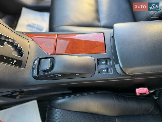 Лексус РХ 2009 в Дрогобыче на Automoto.ua Серый Лексус РХ, объемом двигателя 3.5 л и пробегом 117 тыс. км за 16950 $, фото 60 на Automoto.ua