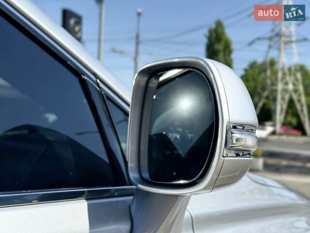 Лексус РХ 2009 в Одессе на Automoto.ua Серый Лексус РХ, объемом двигателя 3.46 л и пробегом 379 тыс. км за 19000 $, фото 12 на Automoto.ua