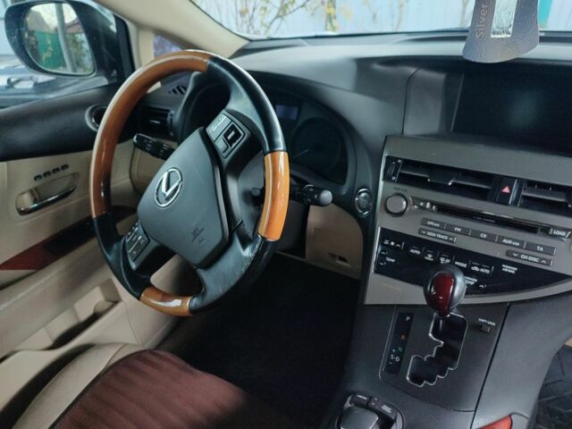 Серый Лексус РХ, объемом двигателя 3.5 л и пробегом 214 тыс. км за 17000 $, фото 6 на Automoto.ua