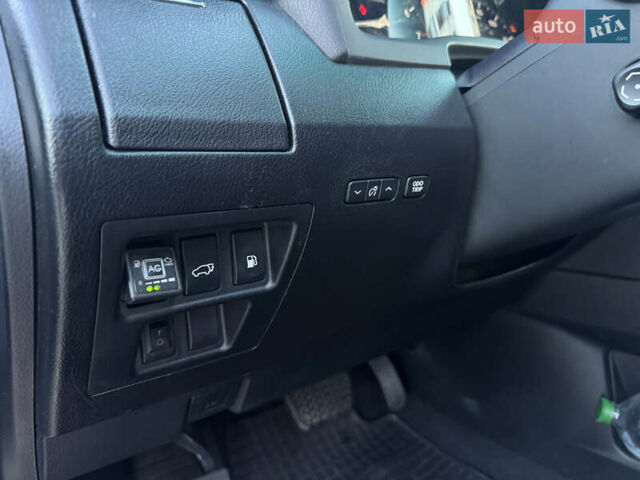 Сірий Лексус РХ, об'ємом двигуна 3.46 л та пробігом 227 тис. км за 12300 $, фото 18 на Automoto.ua