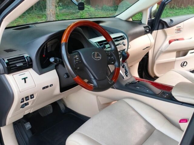 Лексус РХ 2009 у Львові на Automoto.ua Сірий Лексус РХ, об'ємом двигуна 3.5 л та пробігом 253 тис. км за 3700 $, фото 6 на Automoto.ua