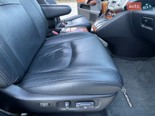 Серый Лексус РХ, объемом двигателя 3.46 л и пробегом 122 тыс. км за 12400 $, фото 49 на Automoto.ua