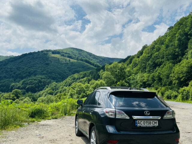 Серый Лексус РХ, объемом двигателя 3.5 л и пробегом 197 тыс. км за 18000 $, фото 1 на Automoto.ua