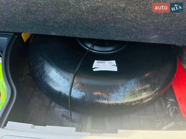 Сірий Лексус РХ, об'ємом двигуна 3.5 л та пробігом 197 тис. км за 20000 $, фото 9 на Automoto.ua